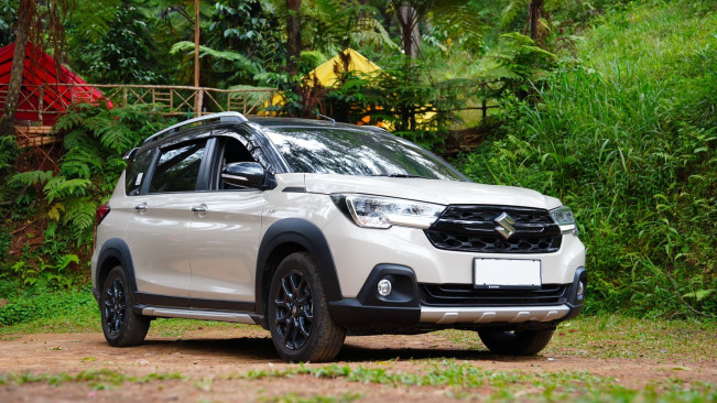 Anomali! Penjualan Mobil Hybrid Suzuki Tunjukkan Tren Positif saat Ekonomi Krisis